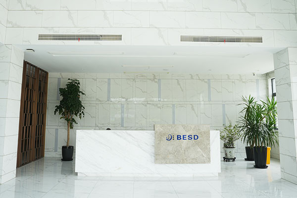 Társaság előcsarnok